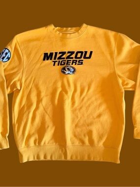 Vintage 90s Y2K Gold SEC Missouri Tigers Jansport Crewneck Sweatshirt Size L